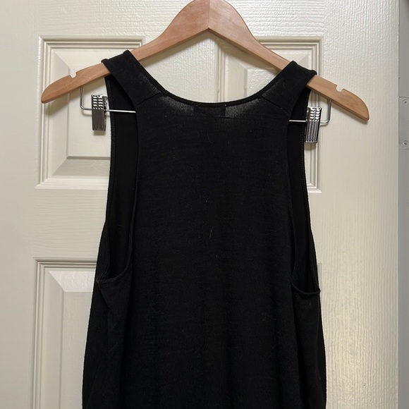 Wilfred Free Black Flowy Ornella Side Slit Tank Top Women’s Size M - Picture 7 of 8